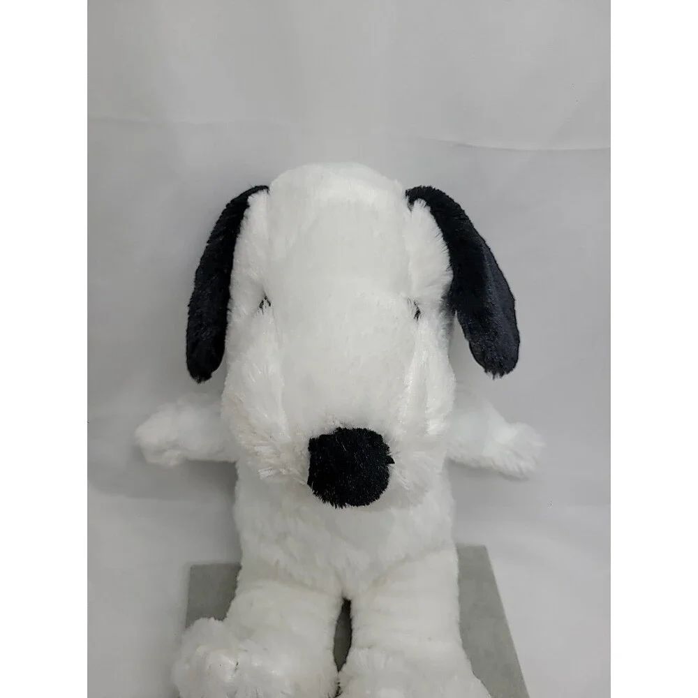 Cedar Fair Peanuts Gang Snoopy Plush 14